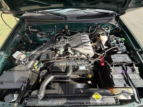 Used 1999 Toyota Tacoma 4x4 Xtracab V6 image 9