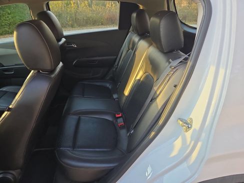 Used 2014 Chevrolet Sonic LTZ image 13