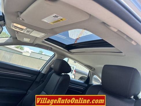 Used 2018 Honda Accord EX image 15