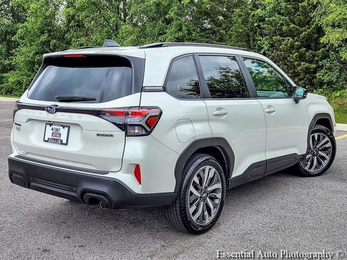 Certified 2025 Subaru Forester Touring AWD/4WD image 7