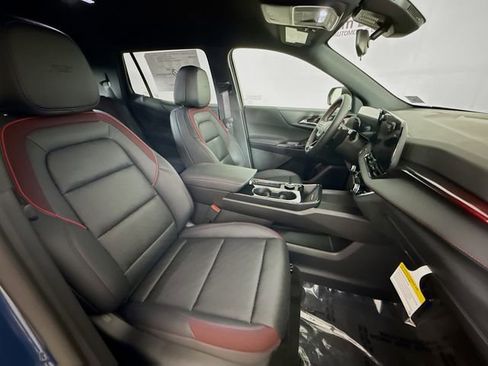 New 2026 Chevrolet Equinox RS w/ Convenience Package III FWD image 28