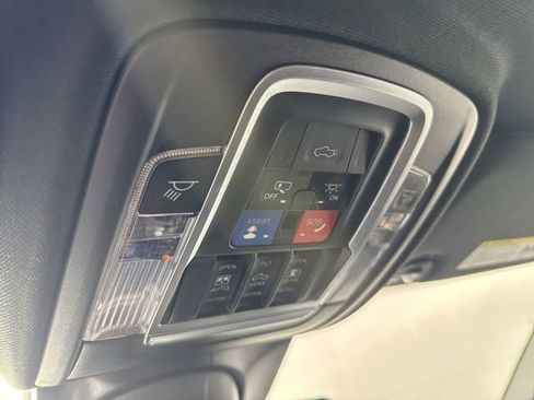 Used 2020 RAM 2500 Laramie image 10