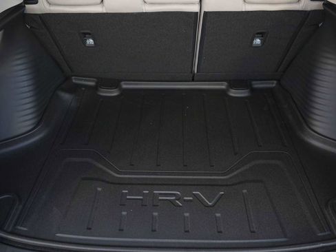 New 2026 Honda HR-V LX image 19
