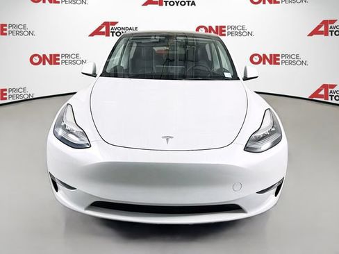 Used 2023 Tesla Model Y Long Range AWD/4WD image 2