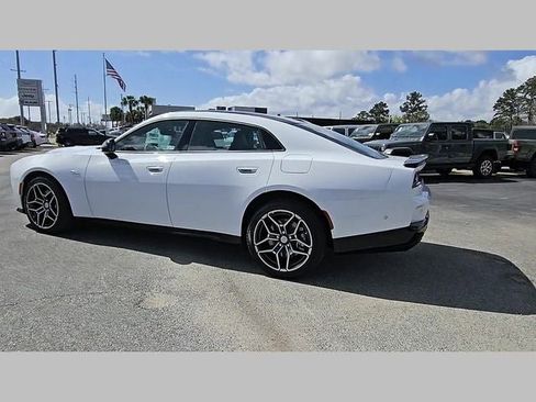 New 2026 Dodge Charger GT w/ Performance Handling Group image 29