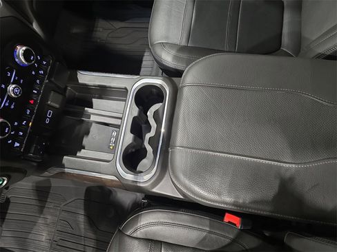 Used 2023 GMC Sierra 2500 Denali w/ Denali Ultimate Package image 25