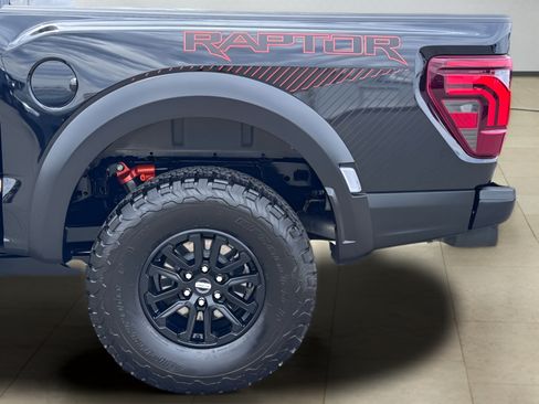 Used 2024 Ford F150 Raptor AWD/4WD image 46