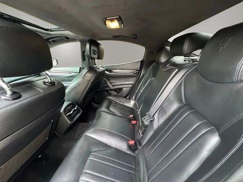 Used 2015 Maserati Ghibli RWD image 13
