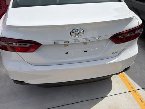 Used 2024 Toyota Camry LE image 6