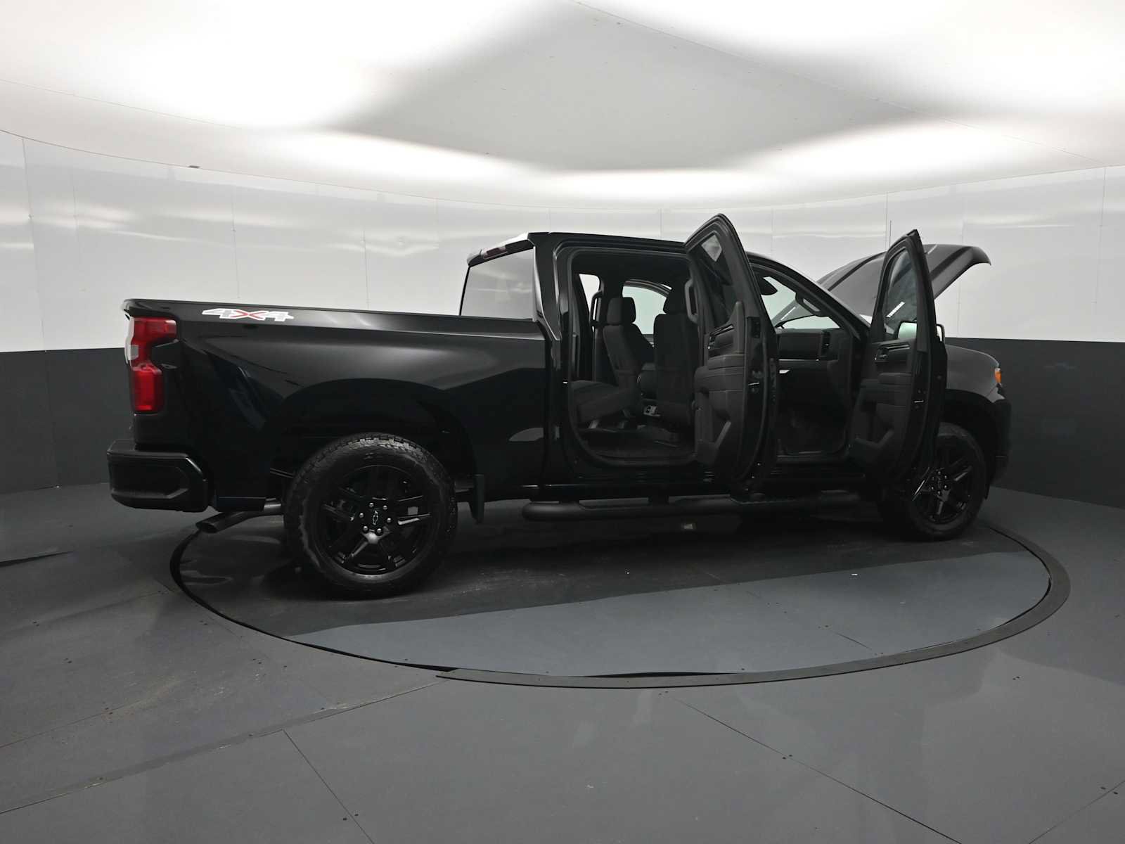 New 2026 Chevrolet Silverado 1500 RST w/ RST Select Package AWD/4WD image 28