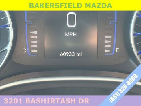 Used 2023 Chrysler Voyager LX image 16