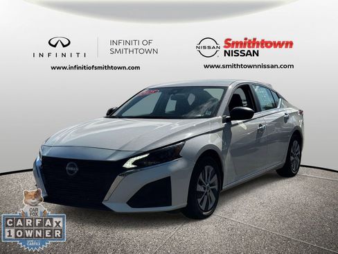 Used 2025 Nissan Altima 2.5 S FWD image 3