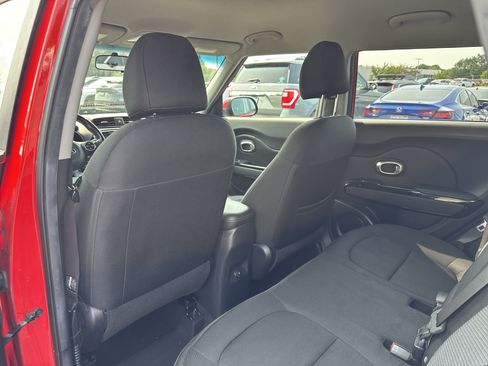 Used 2017 Kia Soul + w/ Audio Package FWD image 21