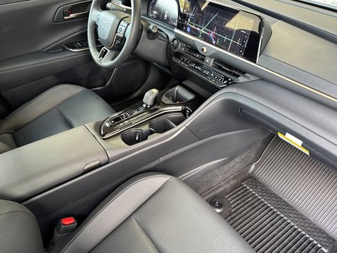 Certified 2026 Toyota Crown XLE image 14