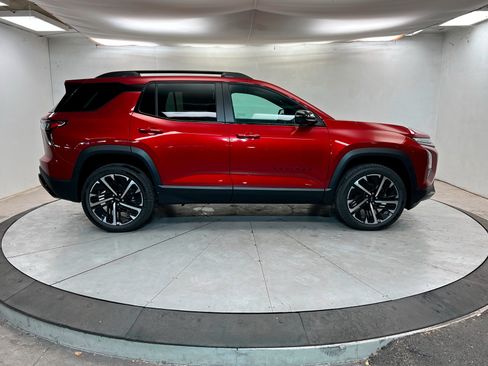 New 2026 Chevrolet Equinox RS w/ Convenience Package III image 7