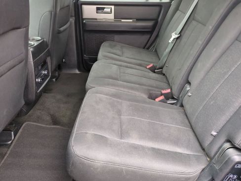 Used 2017 Ford Expedition XLT AWD/4WD image 20