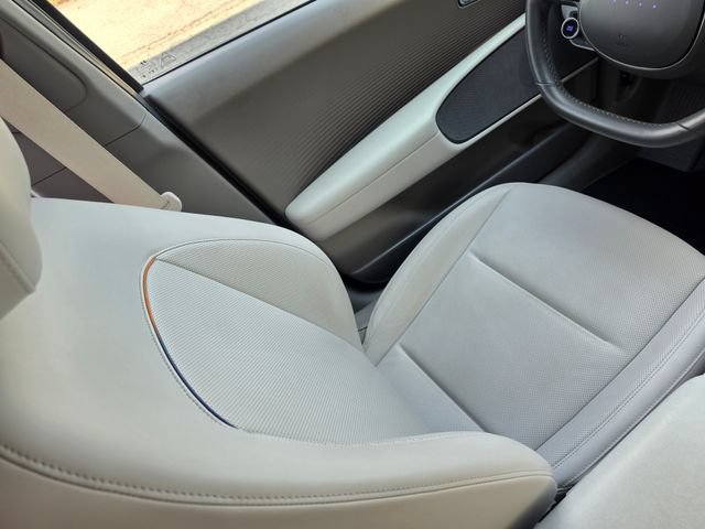 Used 2023 Hyundai Ioniq 6 SEL AWD/4WD image 43