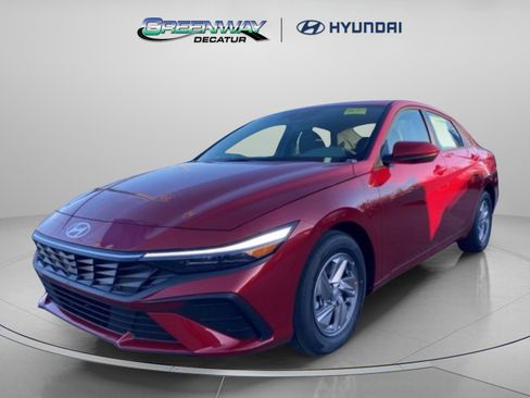 New 2026 Hyundai Elantra SE image 6