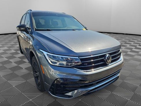 Used 2024 Volkswagen Tiguan SE R-Line w/ MDO Package, Two-Row AWD/4WD image 3
