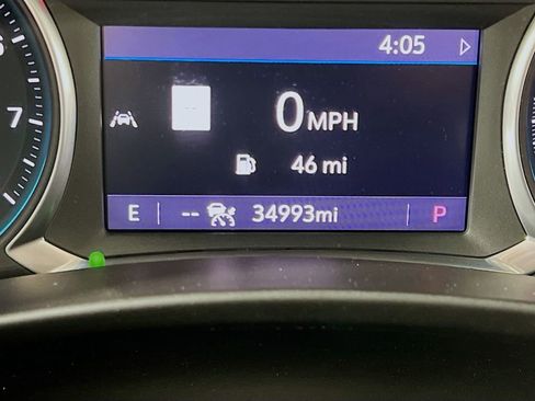 Used 2022 Chevrolet Equinox Premier image 12