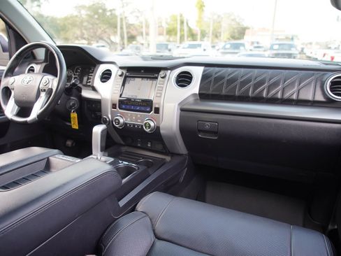 Used 2018 Toyota Tundra Platinum image 14