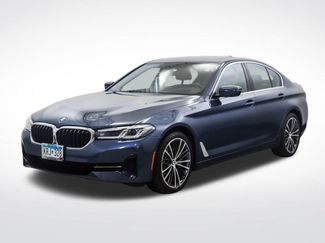 Used 2023 BMW 530i xDrive w/ Premium Package AWD/4WD video 1