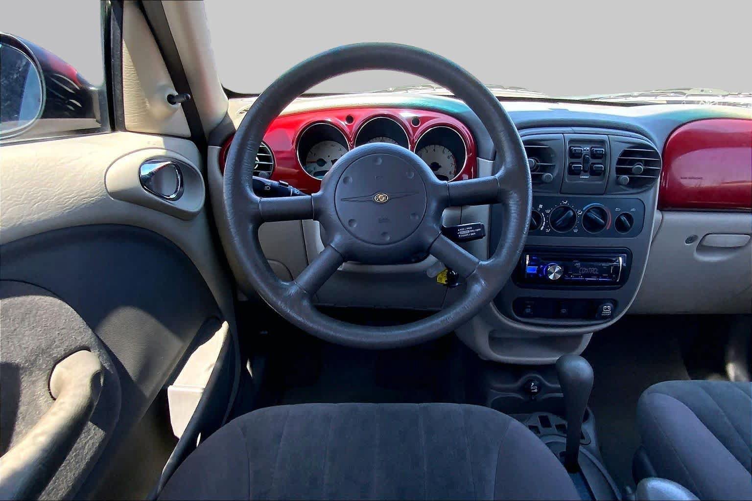 Used 2002 Chrysler PT Cruiser FWD image 5
