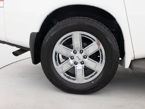 Used 2012 Nissan Armada Platinum AWD/4WD image 21