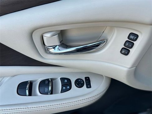 Used 2021 Nissan Murano Platinum w/ Cargo Package image 14