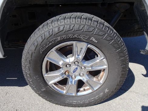 Used 2016 Ford F150 XLT w/ Equipment Group 302A Luxury image 12