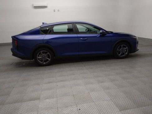 Used 2025 Kia K4 FWD image 10