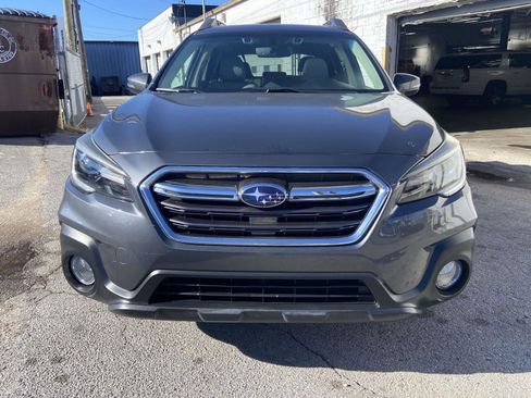Used 2018 Subaru Outback 2.5i Limited image 30