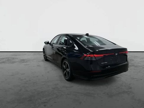 Certified 2026 Honda Accord SE image 2