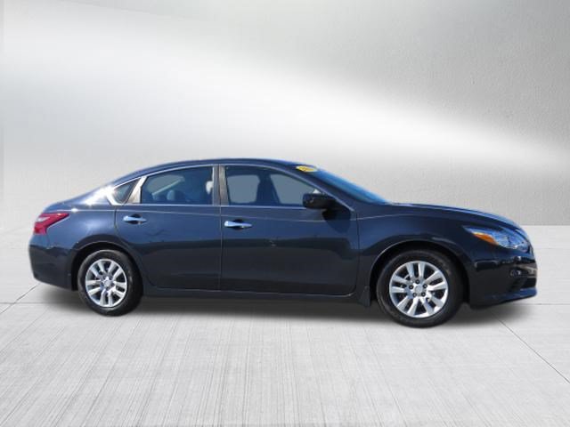 Used 2018 Nissan Altima 2.5 S w/ S Convenience Package FWD image 2