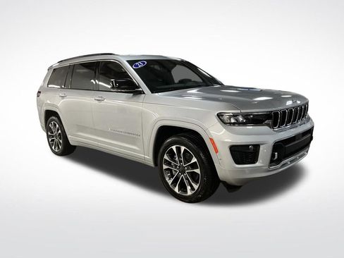Certified 2023 Jeep Grand Cherokee L Overland w/ Advanced Protech Group III image 8
