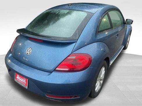 Used 2019 Volkswagen Beetle 2.0T S image 7