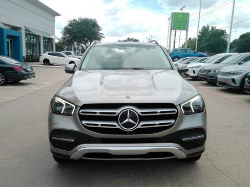 Used 2021 Mercedes-Benz GLE 350 w/ Premium Package image 3