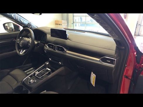 New 2025 MAZDA CX-5 Signature image 55
