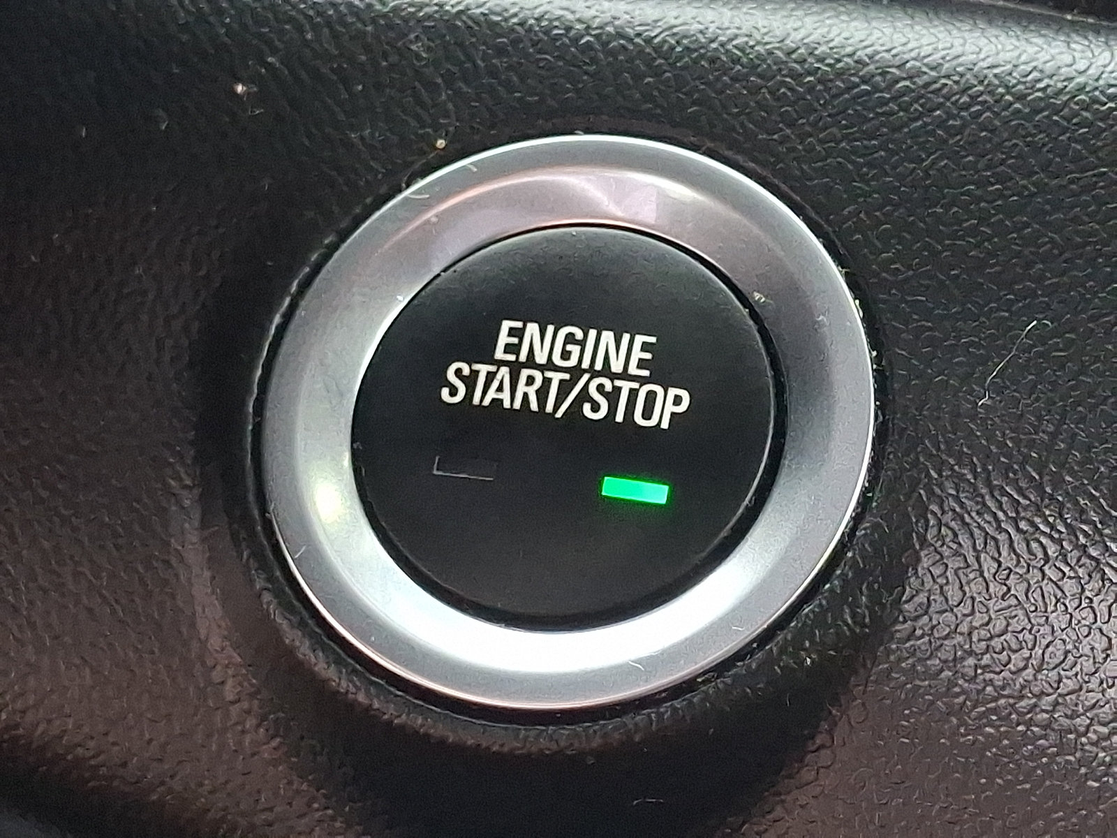 Used 2024 GMC Terrain SLE w/ Driver Convenience Package AWD/4WD image 23