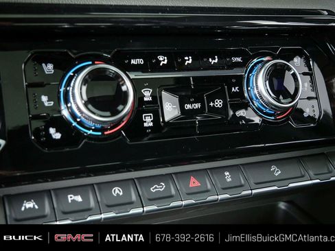 New 2026 GMC Sierra 1500 AT4 w/ AT4 Premium Package AWD/4WD image 17