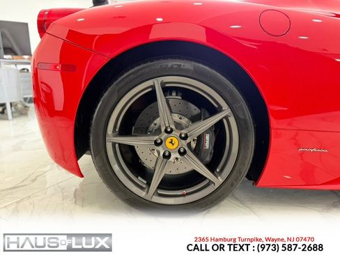 Used 2013 Ferrari 458 Italia Coupe RWD image 31
