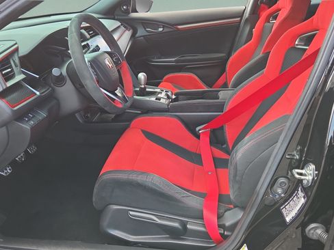 Used 2021 Honda Civic Type R image 9