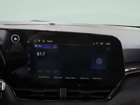 New 2026 Chevrolet Equinox RS w/ Convenience Package III FWD image 10