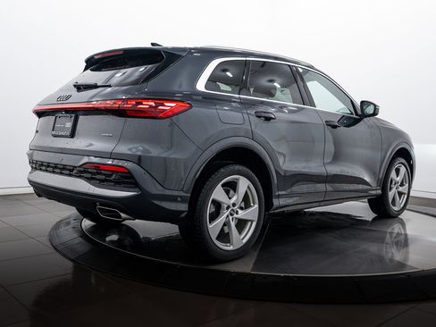 Certified 2025 Audi Q5 Premium Plus w/ Premium Plus image 4