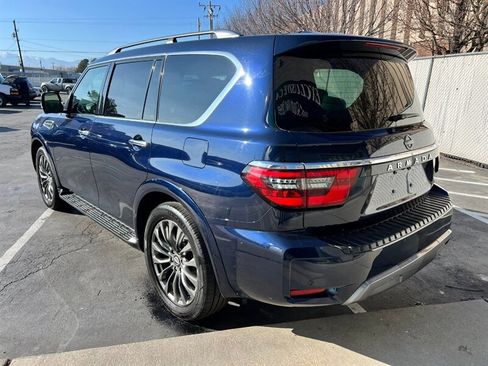 Used 2023 Nissan Armada Platinum w/ Captain's Chairs Package image 5