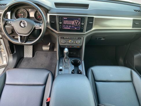 Used 2018 Volkswagen Atlas SE FWD image 12