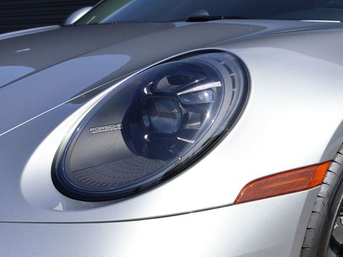 Certified 2024 Porsche 911 Targa 4 GTS image 13