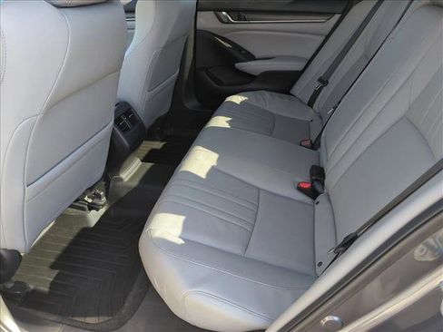 Certified 2018 Honda Accord EX-L image 13