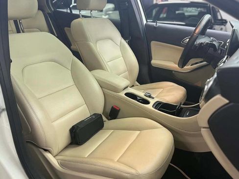 Used 2015 Mercedes-Benz GLA 250 4MATIC image 21