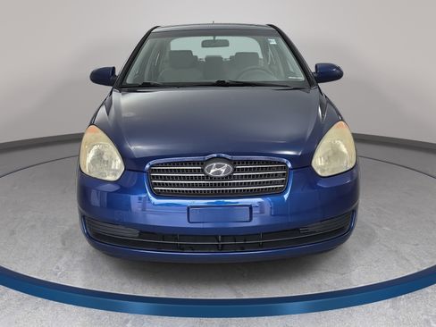 Used 2008 Hyundai Accent GLS FWD image 2